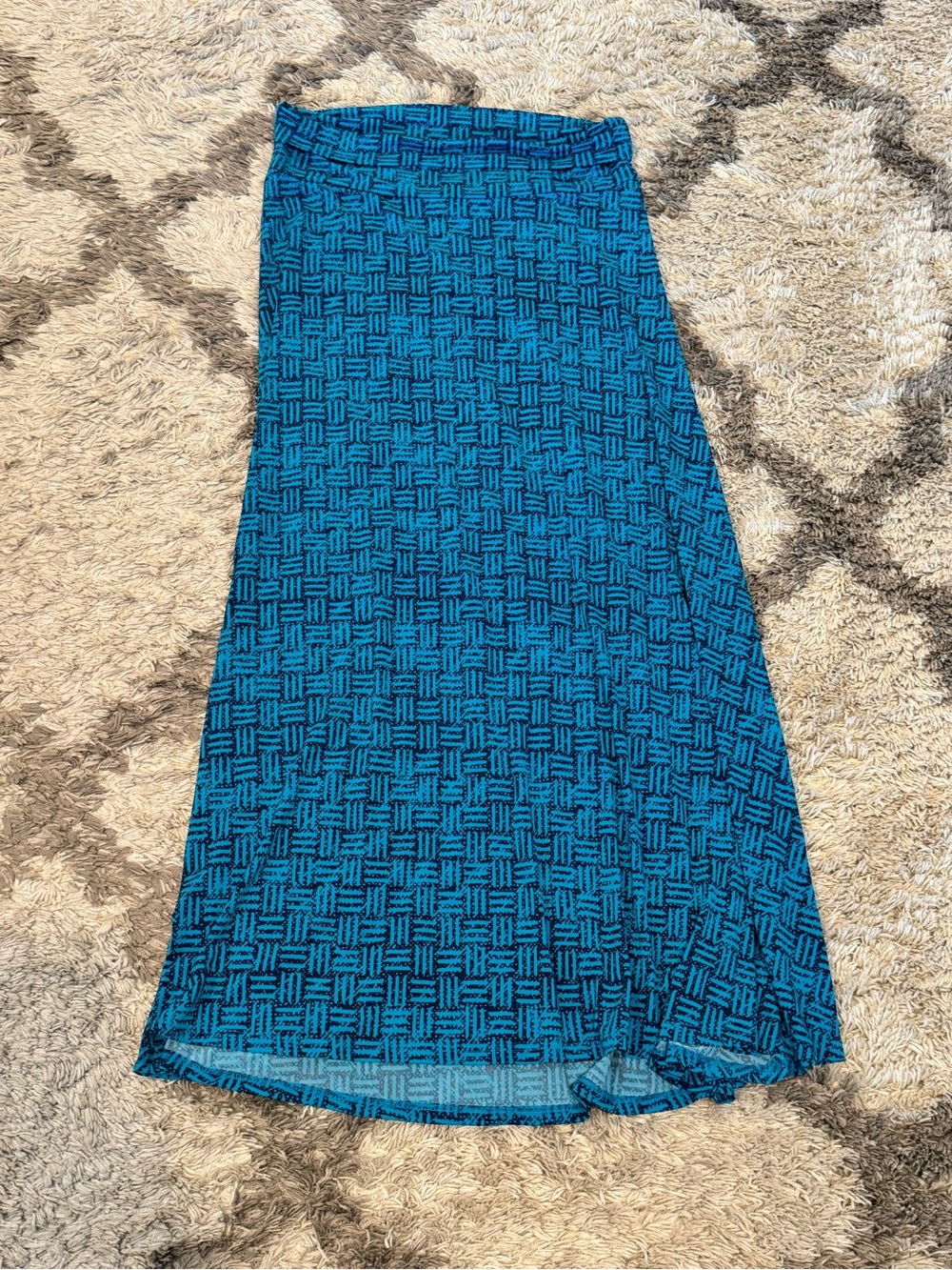 LuLaRoe Teal and Black Geometric Maxi Skirt